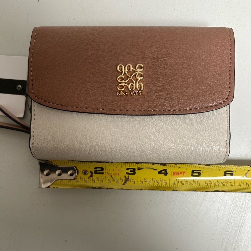 Nine West Coen French Wallet - Picture 10 of 11